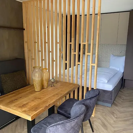Chalet Luxury With Ac Near Pressegger